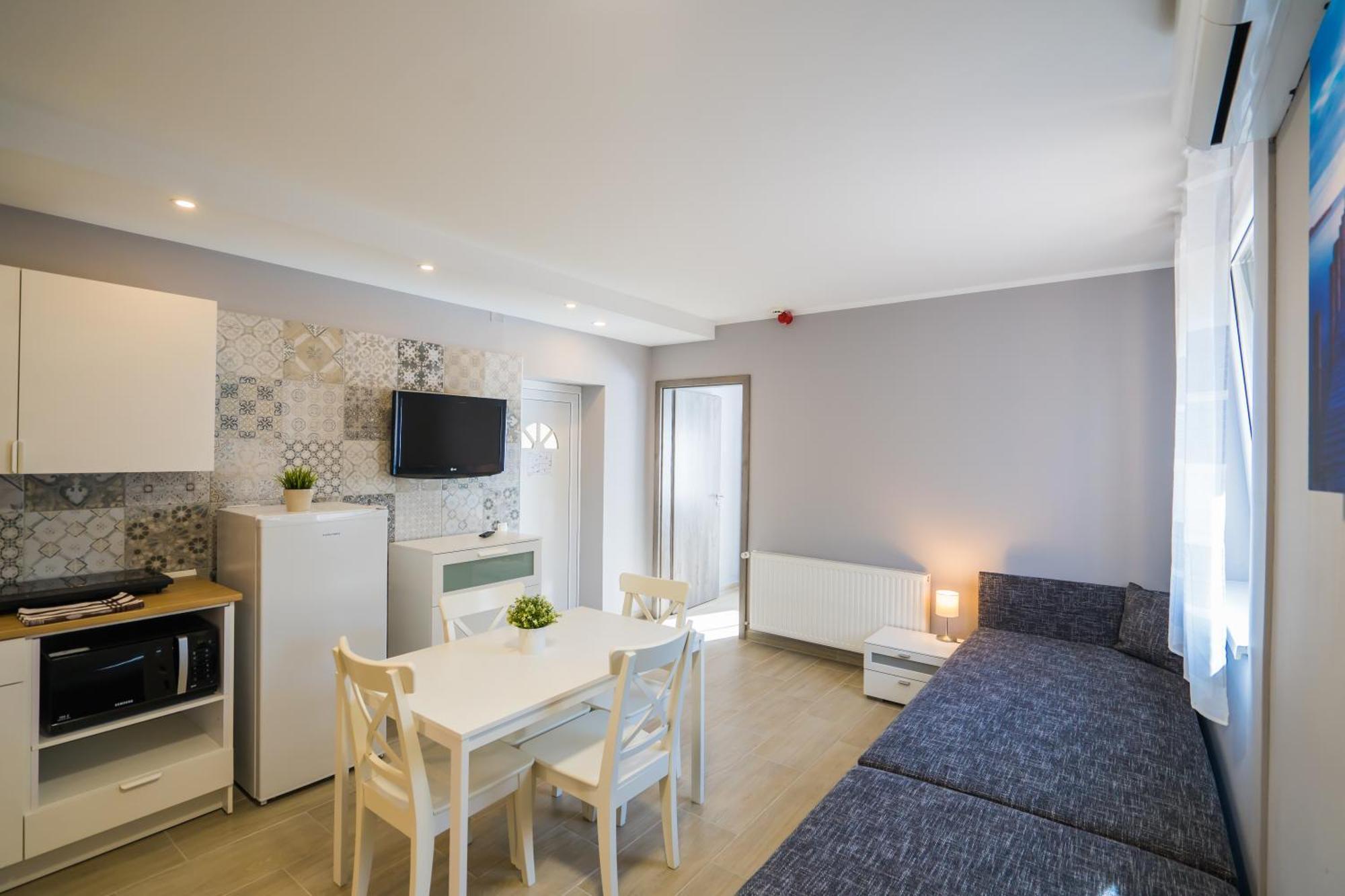 Riviera Apartmanhaz Σίοφοκ Εξωτερικό φωτογραφία