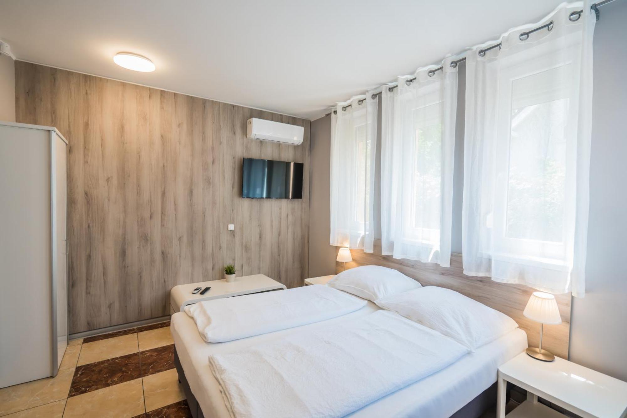 Riviera Apartmanhaz Σίοφοκ Εξωτερικό φωτογραφία